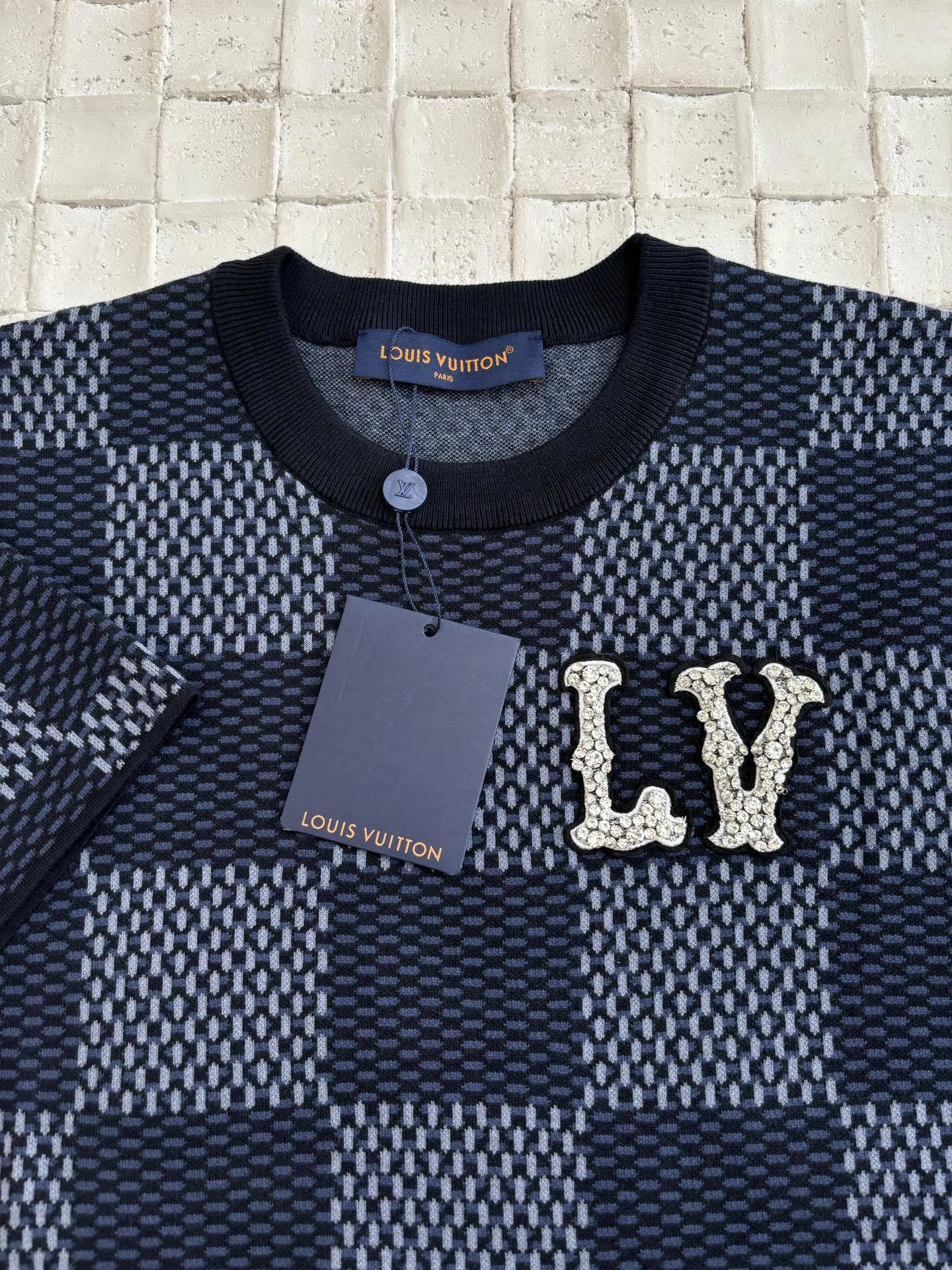 &wg.luxury- 8V embroidery oversize 2Colour item:E-F363G1403-2